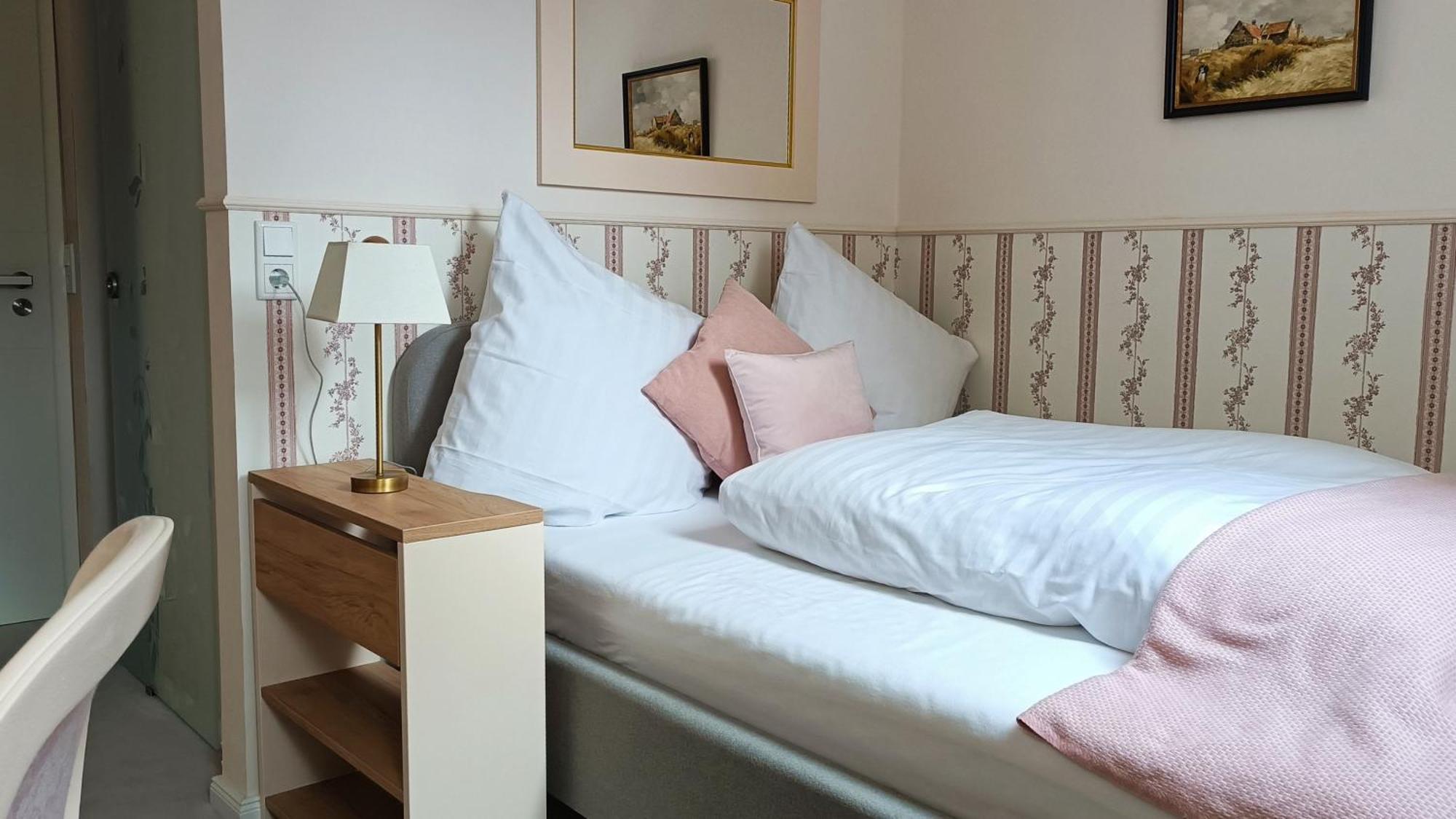 Calden Schlosshotel Wilhelmsthal מראה חיצוני תמונה